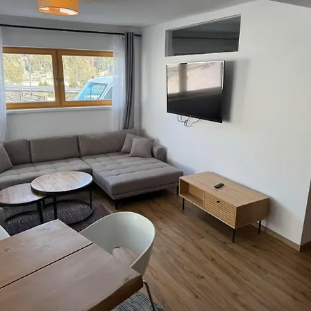 Am Berg Ebene Reichenau